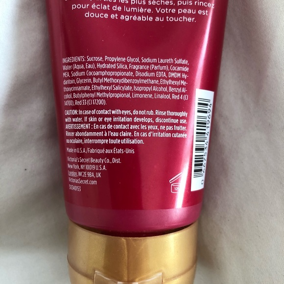 Victoria’s Secret Pure Seduction Body Scrub - Picture 3 of 4